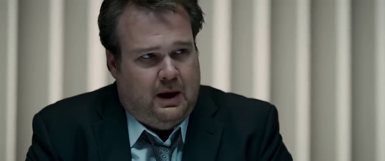 L'acteur Eric Stonestreet dans le thriller The loft (Vertiges, 2014) d'Erik van Looy