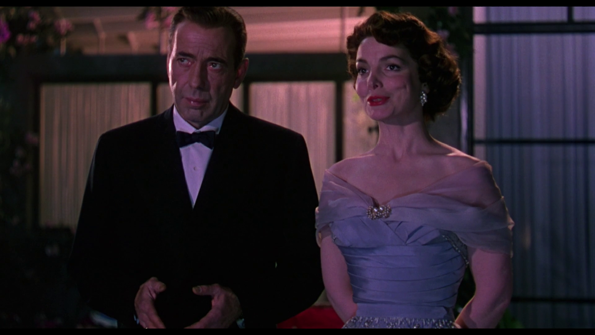 Humphrey Bogart et Elizabeth Sellars dans The barefoot contessa (La comtesse aux pieds nus, 1954) de Joseph L. Mankiewicz