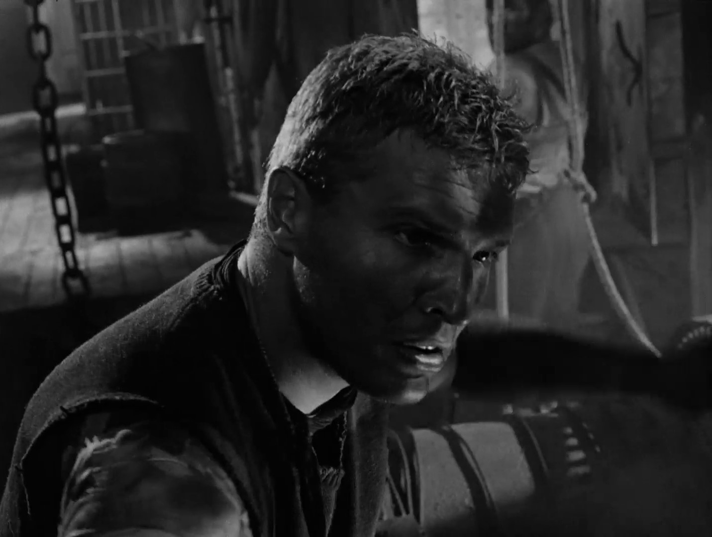 L'acteur Helmut Schmid dans le film Das Totenschiff (Les mutins du Yorik, 1959) de Georg Tressler
