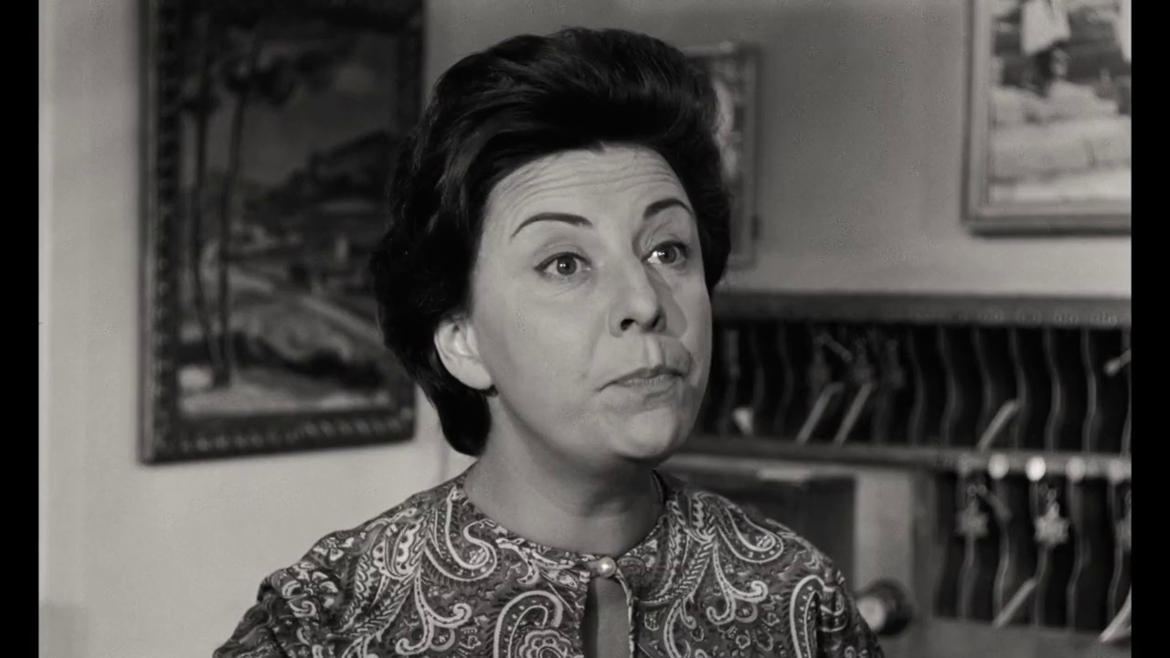 La comédienne Marcelle Ranson-Hervé dans le film policier français Lucky Jo (1964) de Michel Deville