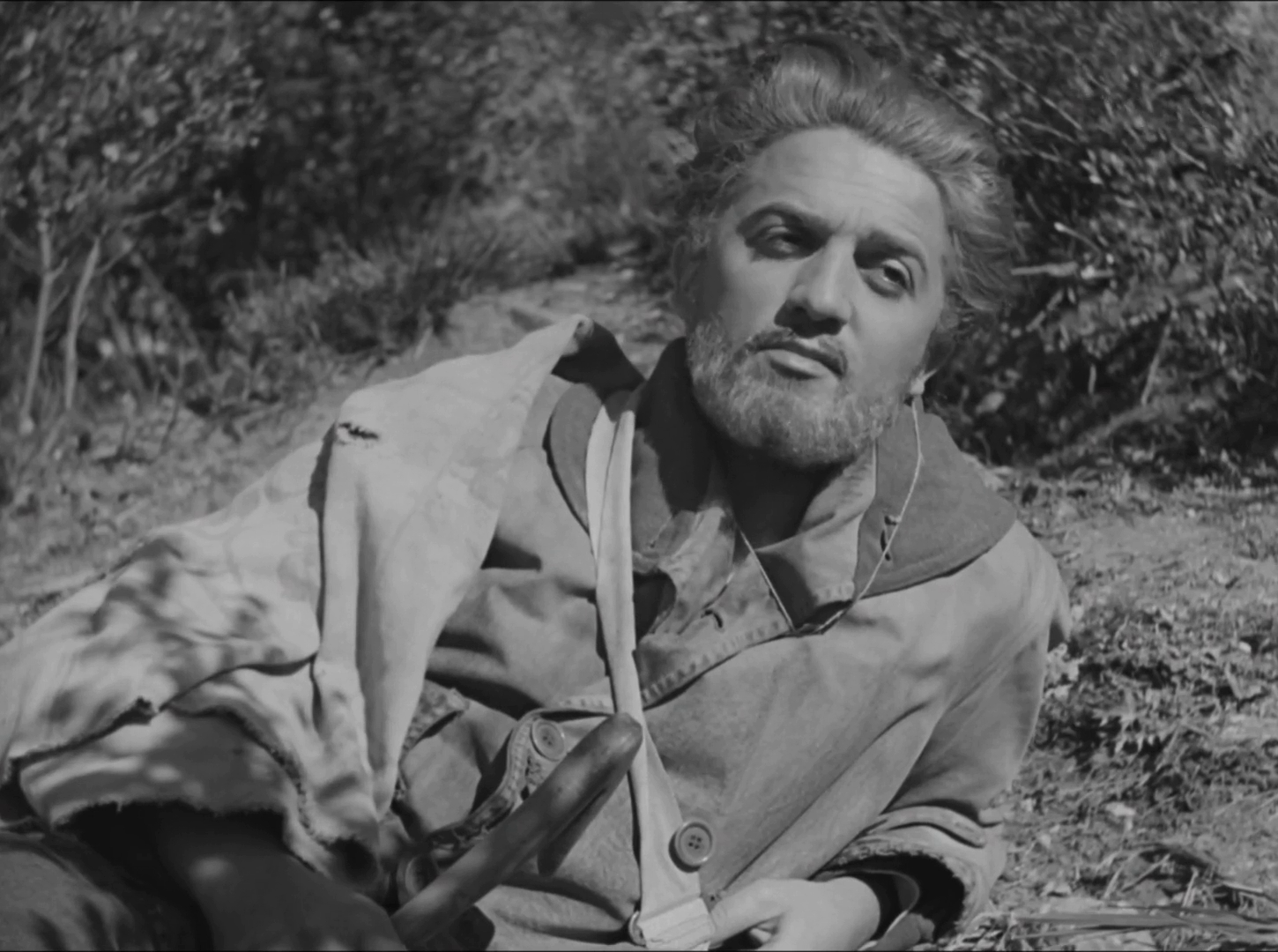 Federico Fellini dans le film L'amore (1948) de Roberto Rossellini