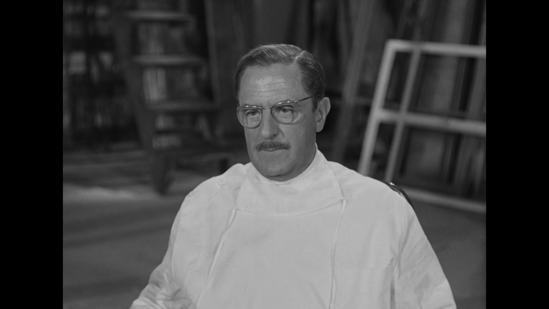 L'acteur Henri Crémieux dans le film expérimental Le testament d'Orphée (1960) de Jean Cocteau