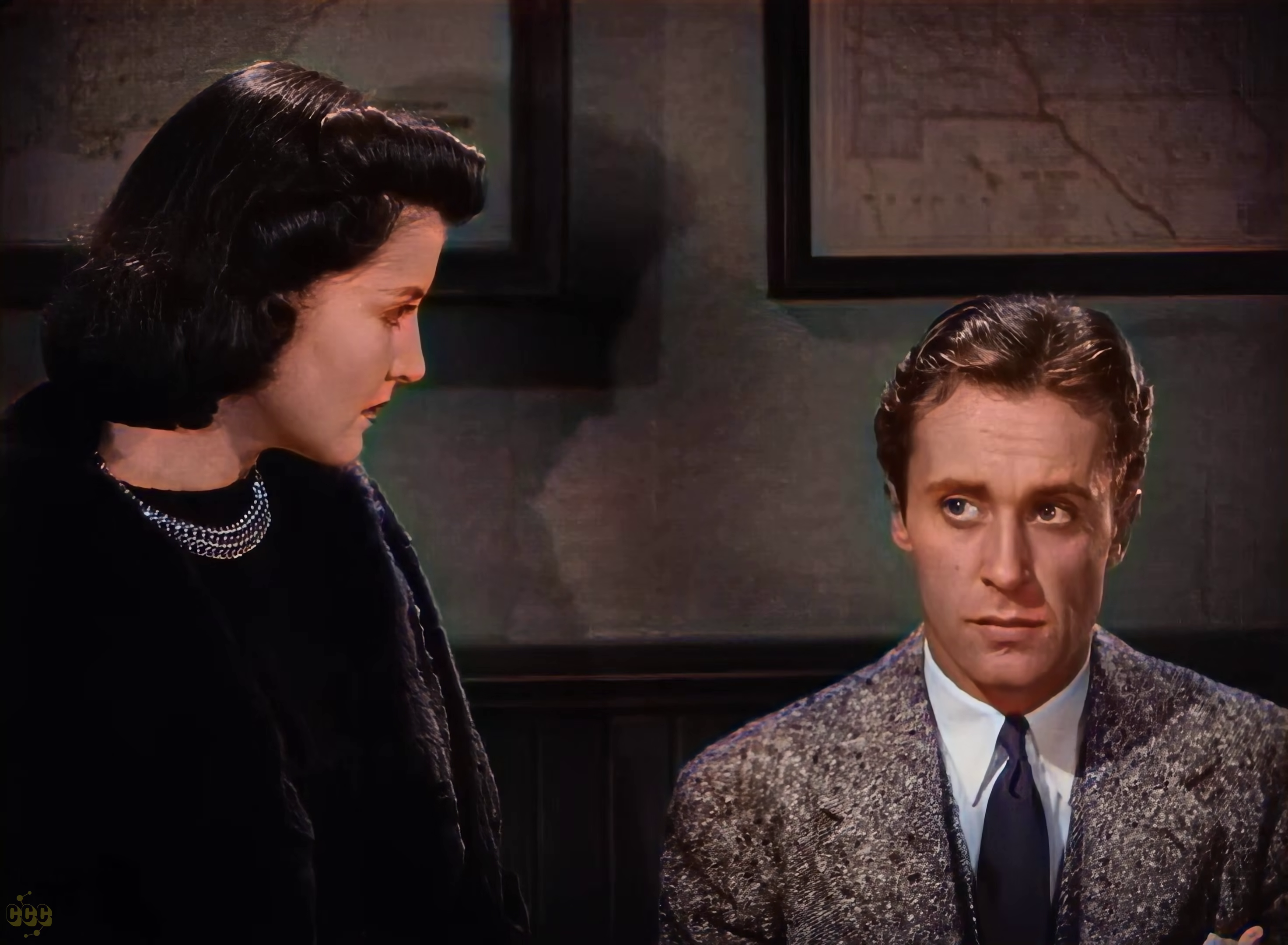 Catherine Craig et William Stelling dans le film de détective Doomed to die (La malédiction, 1940) de William Nigh