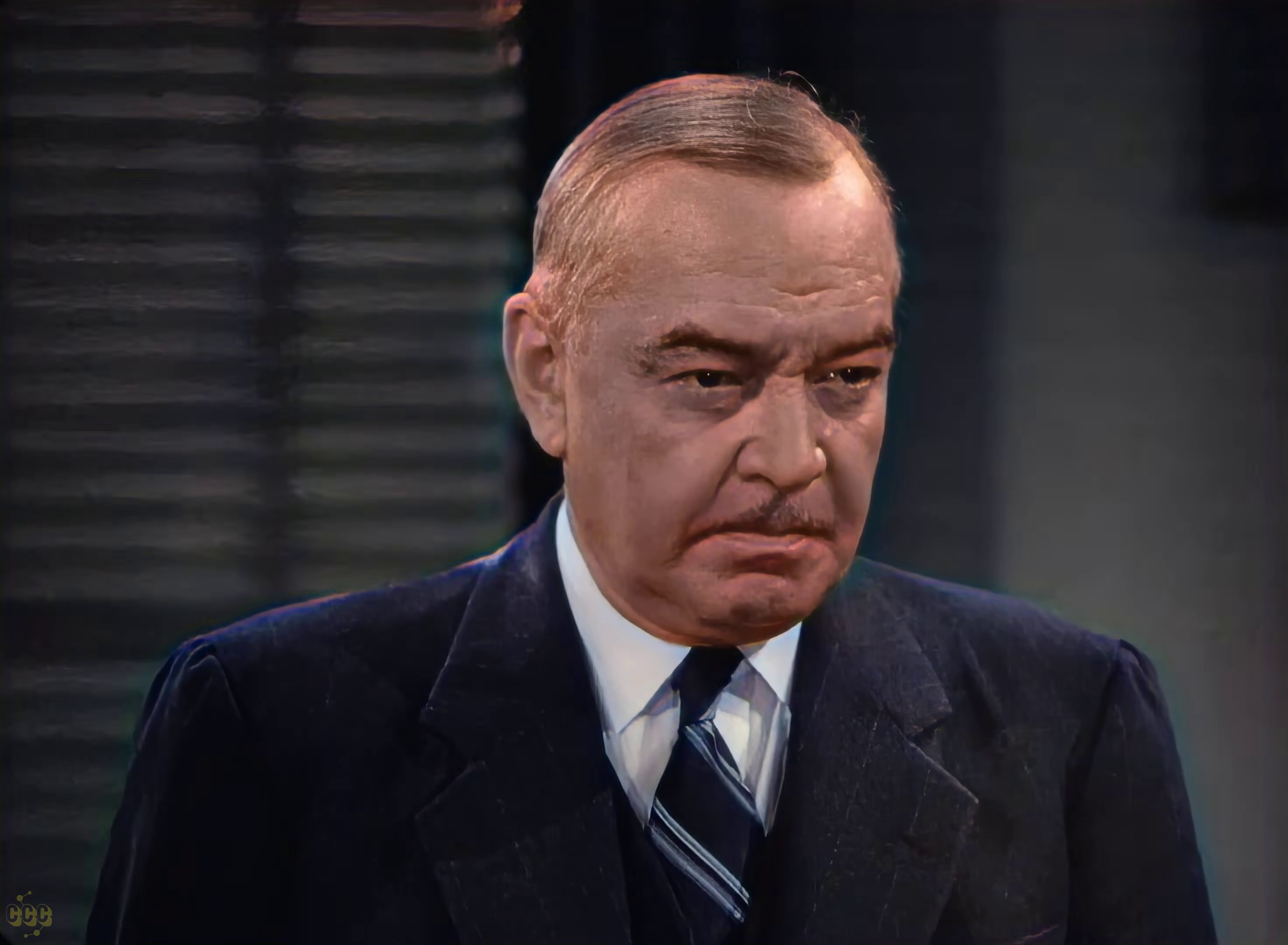 Le comédien Guy Usher dans le film de mystère criminel Doomed to die (La malédiction, 1940) de William Nigh