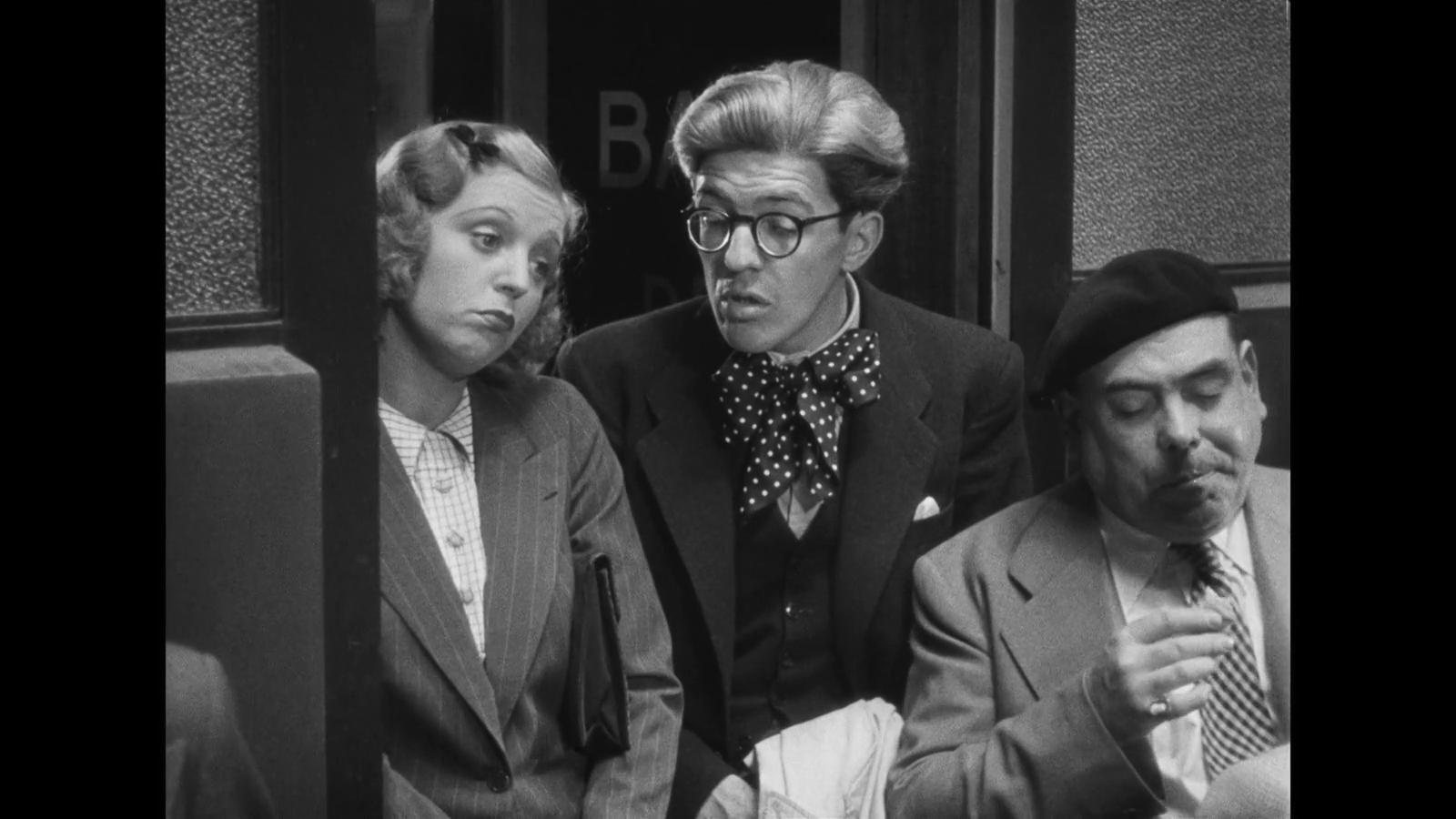 Meg Lemonnier, Paul Temps et Paul Barge dans le film de sport Pour le maillot jaune (1940) de Jean Stelli