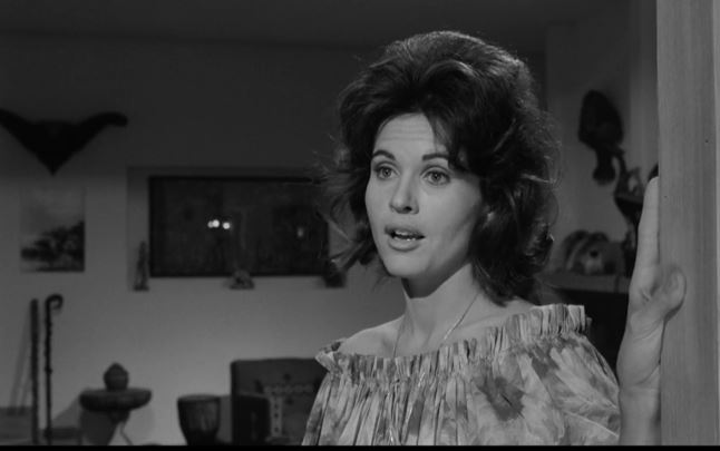 Mirella Ricciardi dans le film L'eclisse (L'éclipse, 1962) de Michelangelo Antonioni